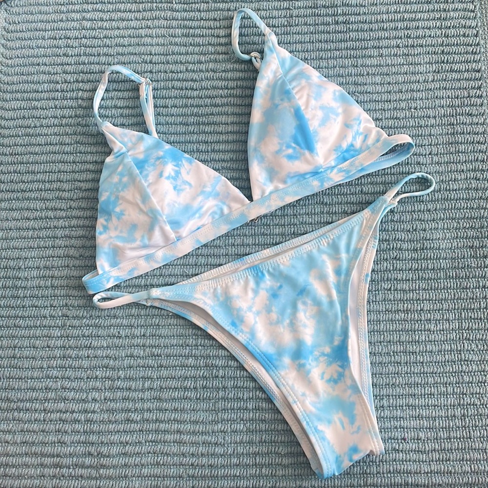 Blue Sky Tie Dye Bikini Set (Top and Bottom)